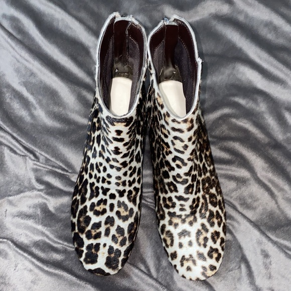 🍂Sanctuary Razzle Leopard Print Calf Hair Block Heel Booties! - Picture 6 of 8